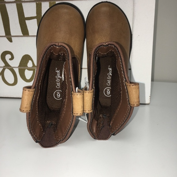 Cat & Jack Toddler Boots Brown Size 6 - Picture 6 of 8